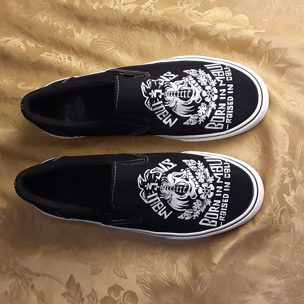 MAUI & SONS Slip-On  Men's 12.0 Skull Black/White , Born In Maui- Raised in Cali - Picture 8 of 12